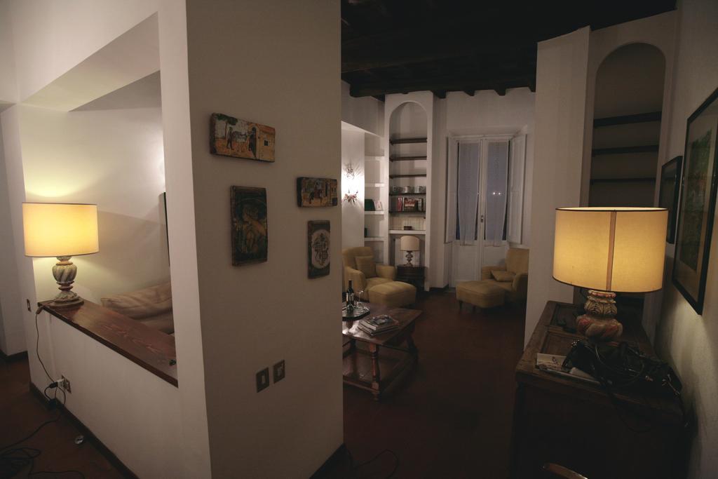Domus Antonella A Trastevere Apartamento *